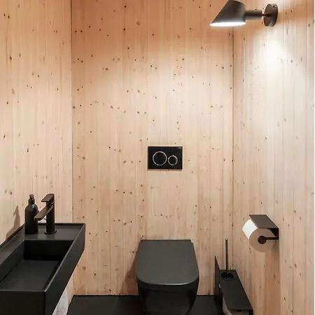 Black Aurora Nook *