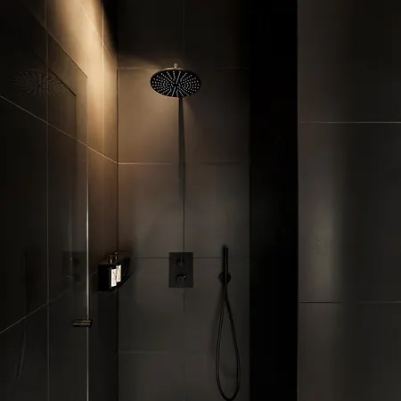 Black Aurora Nook
