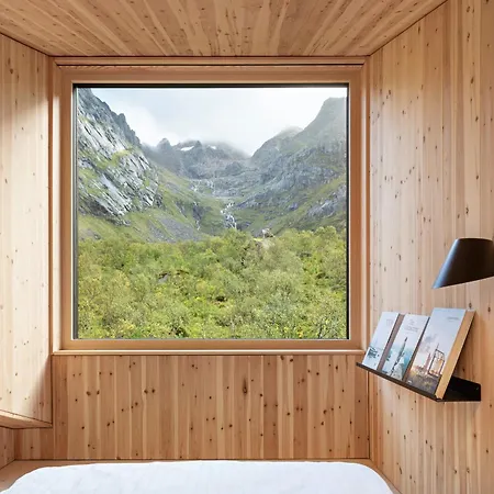 Black Aurora Nook Holiday home Laupstad